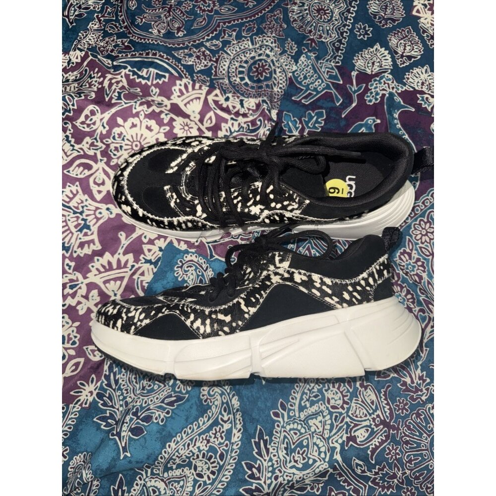 UGG Womens Calle Lace Speckled Trainers Platform Sneakers Size 9 Suede calf hair
